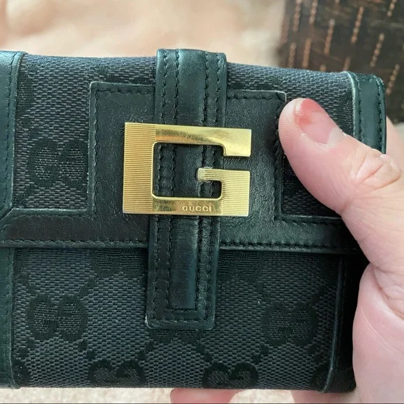 Gucci Short Wallet - Picture 6 of 11